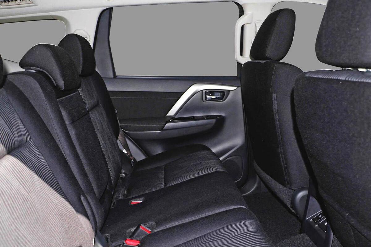 2024 Mitsubishi Pajero Sport GLS QG Auto 4x4 MY24 image 9