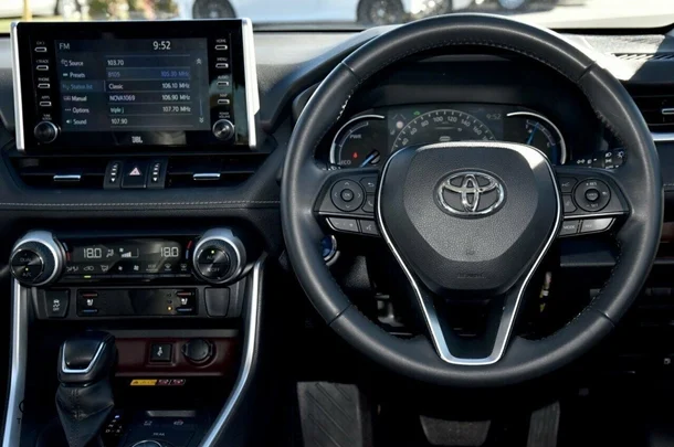 2022 Toyota RAV4 Hybrid Cruiser-AWD image 7