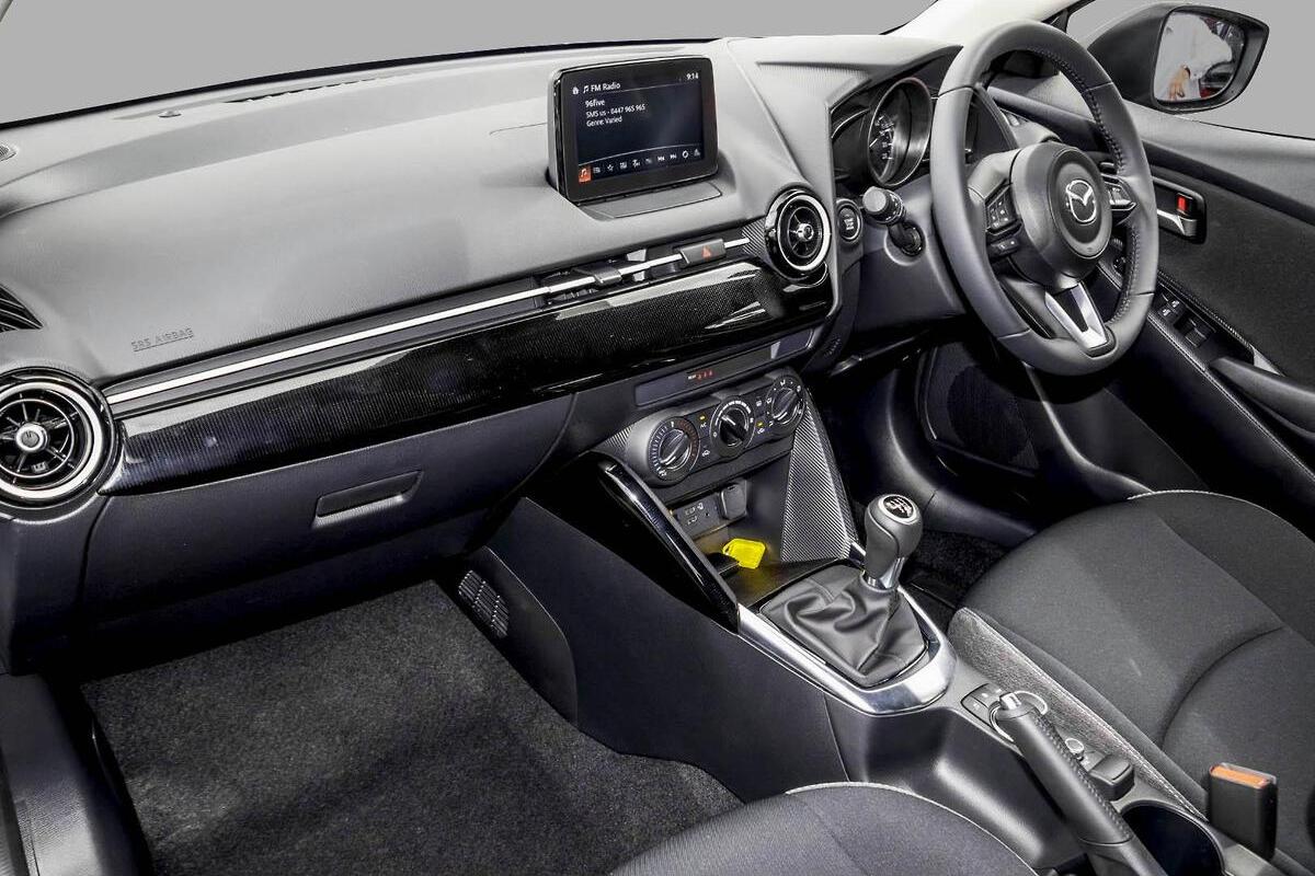 2024 Mazda 2 G15 Pure DJ Series Manual image 7