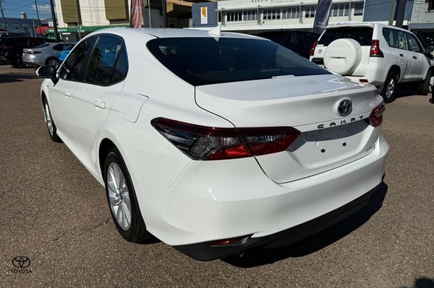 2024 Toyota Camry Ascent image 2