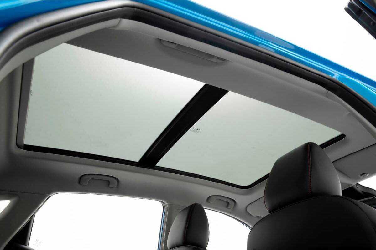 2024 MG ZST Essence Auto MY24 image 17