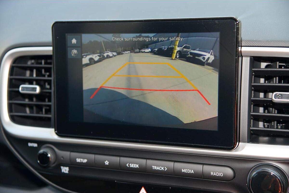 2025 Hyundai Venue Manual MY25 image 14