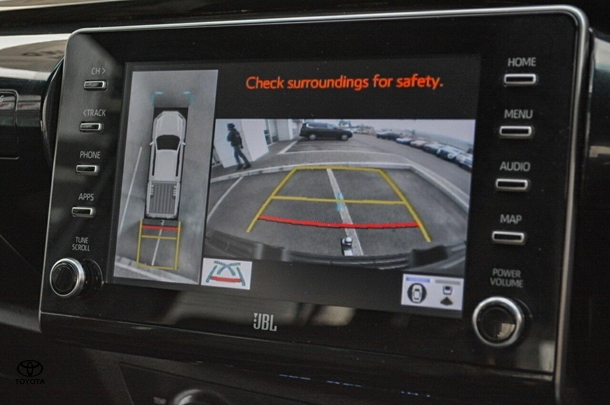 2023 Toyota Hilux 4x4 Rogue image 24