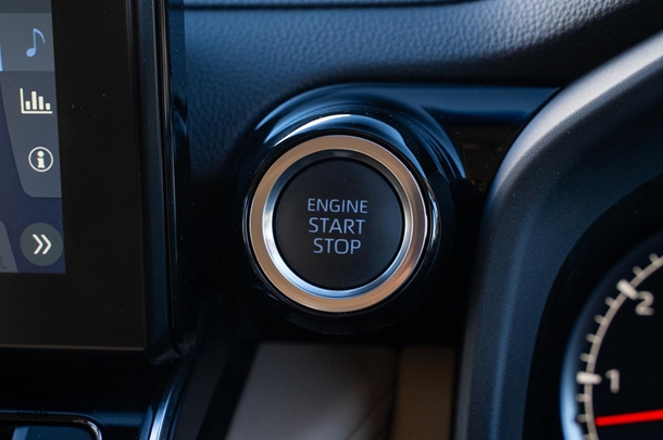 2024 TOYOTA Landcruiser Sahara ZX image 16