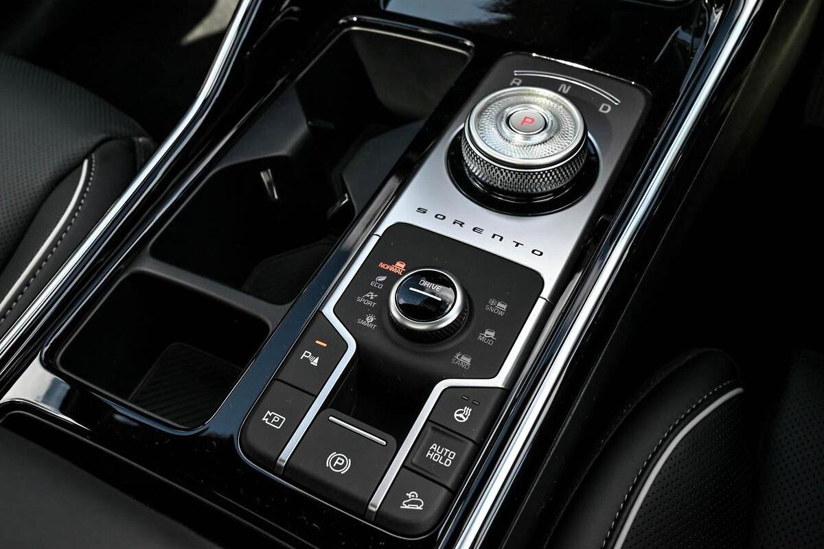2024 Kia Sorento GT-Line Auto AWD MY25 image 18