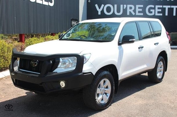 2018 Toyota Prado GX image 5