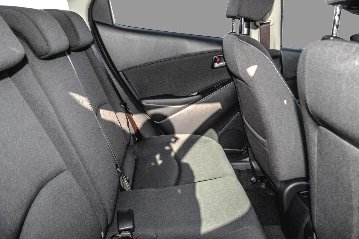 2024 Mazda 2 G15 Pure DL Series Auto image 9