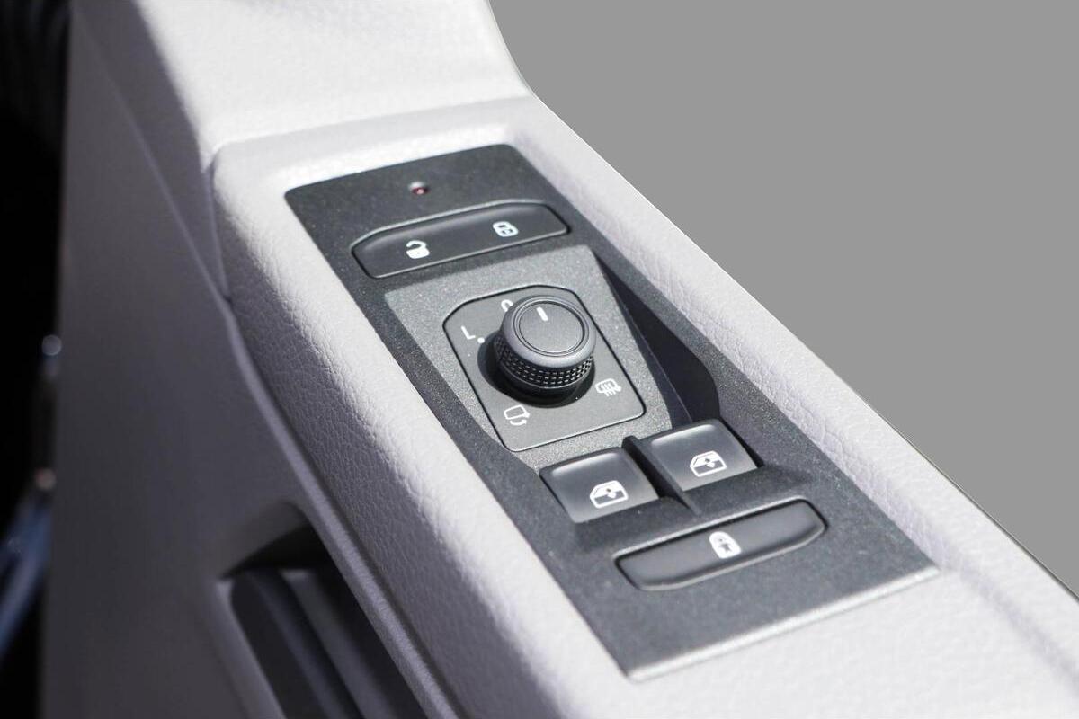 2024 Volkswagen Transporter TDI340 T6.1 SWB Auto MY24 image 18