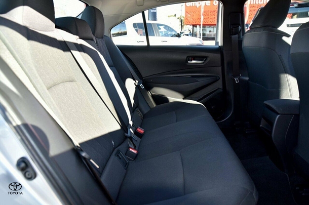 2024 Toyota Corolla Sedan Hybrid Ascent Sport image 9