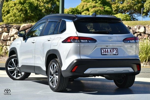 2024 Toyota Corolla Cross Hybrid Atmos 2WD image 3