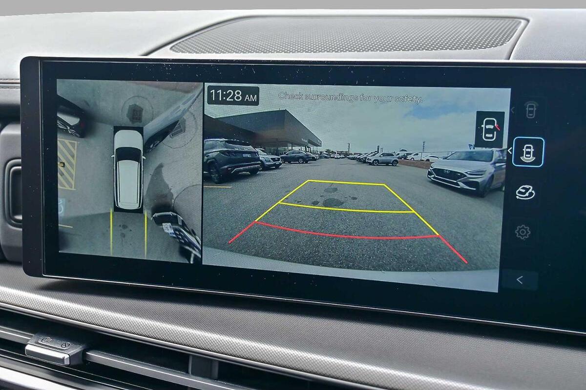 2024 Hyundai Santa Fe Hybrid Auto AWD MY25 image 11