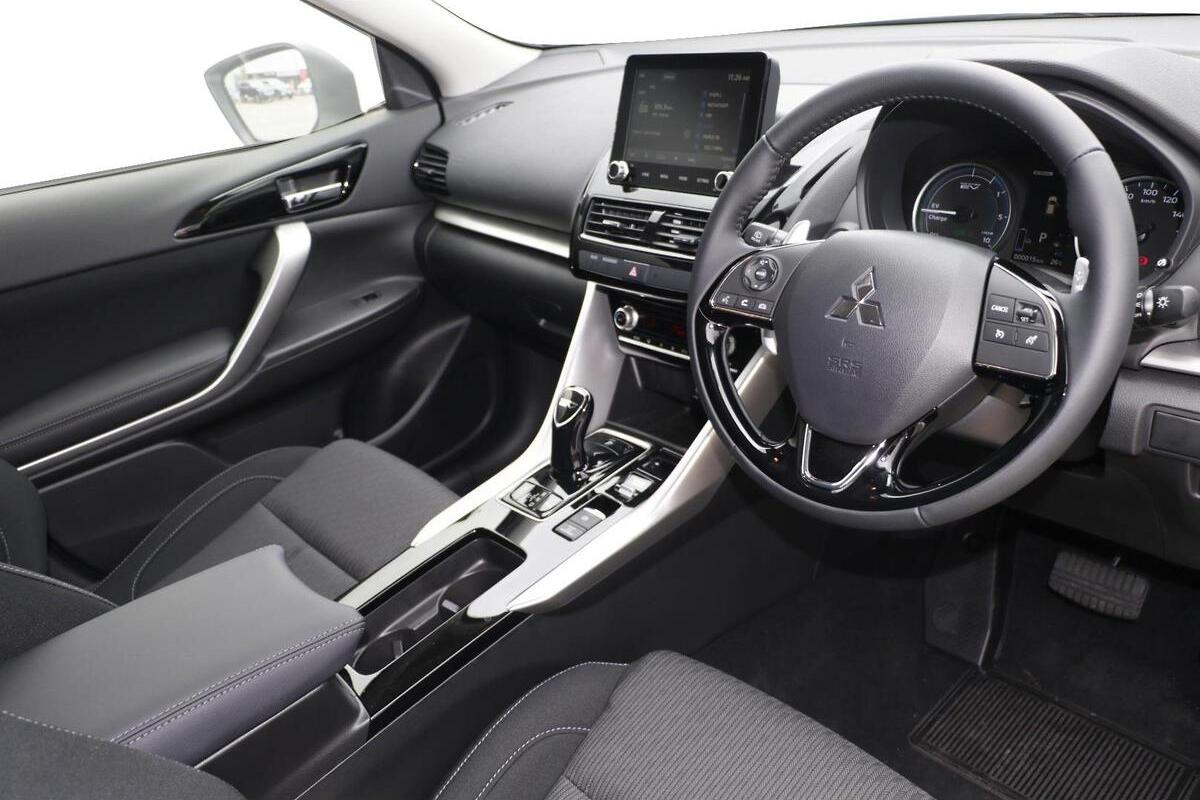 2025 Mitsubishi Eclipse Cross PHEV ES YB Auto AWD MY24 image 6