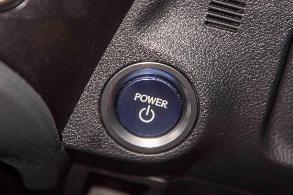 2024 Lexus ES ES300h Sports Luxury Auto image 14