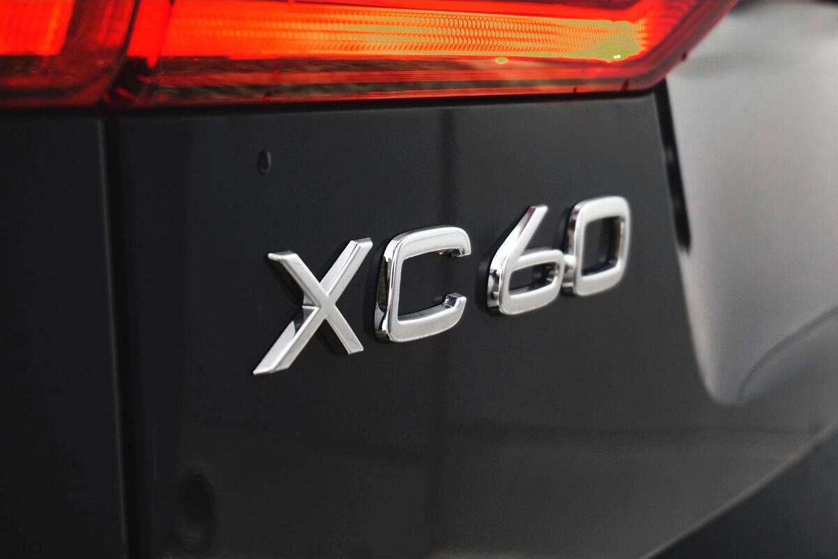 2024 Volvo XC60 Plus B5 Auto AWD MY25 image 9