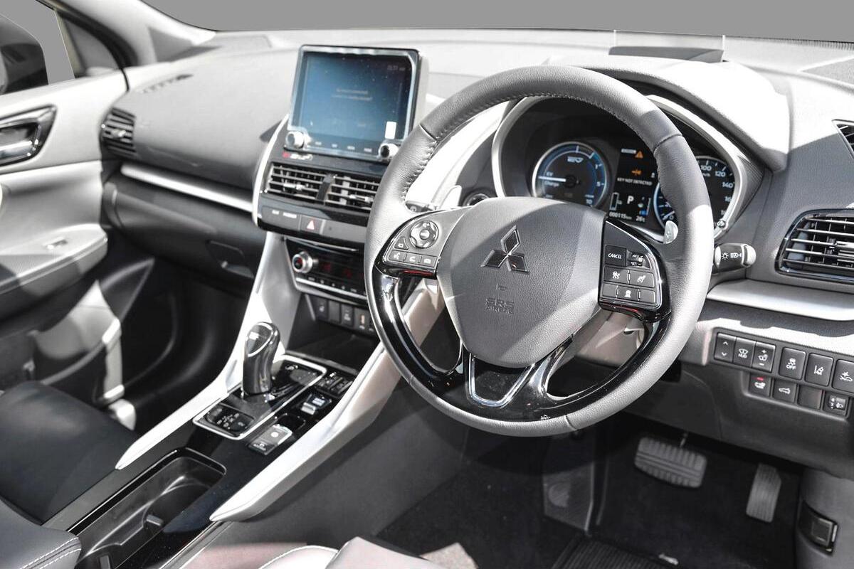 2024 Mitsubishi Eclipse Cross PHEV Exceed YB Auto AWD MY24 image 6