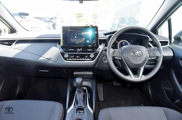 2023 Toyota Corolla Hatch Hybrid Ascent Sport image 17