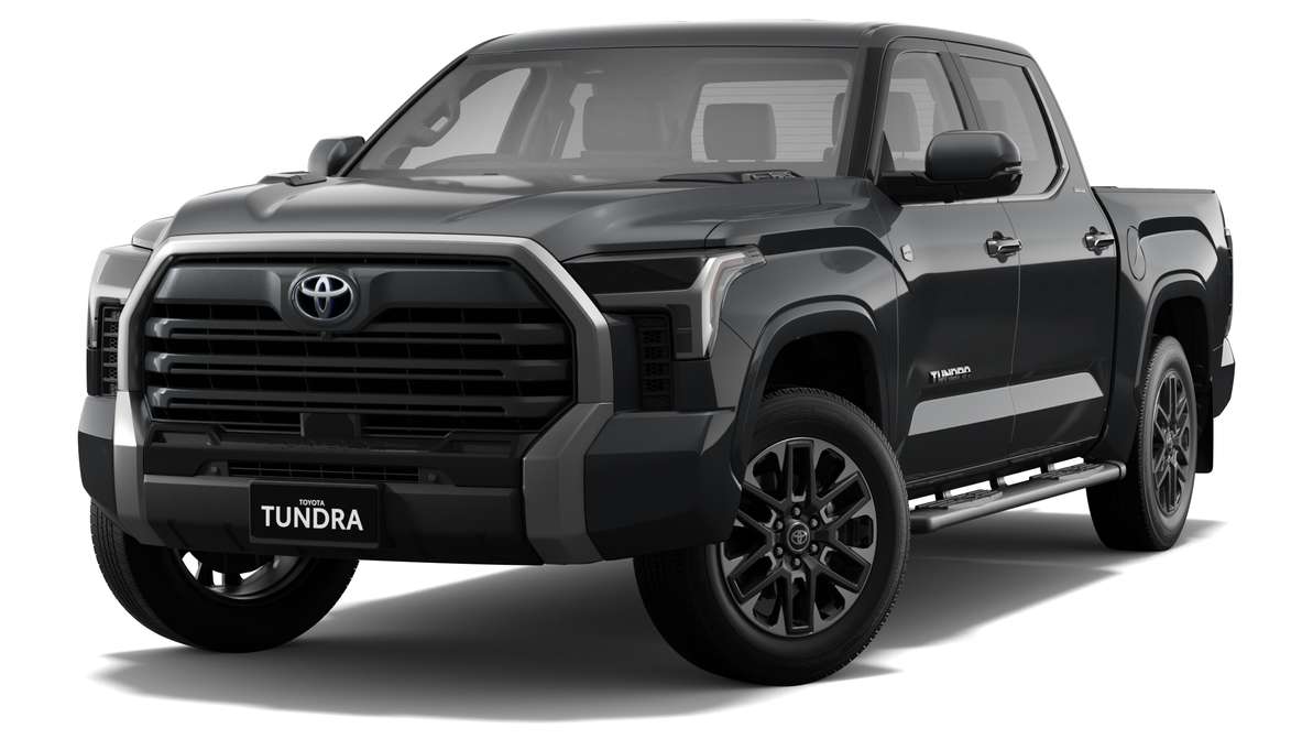 2024 Toyota Tundra Limited Double-Cab Pick-Up image 4