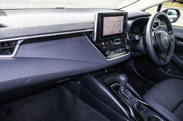 2023 Toyota Corolla Sedan Hybrid Ascent Sport image 9