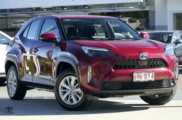 2021 Toyota Yaris Cross Hybrid GX image 1