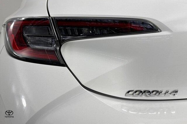 2021 Toyota Corolla Ascent Sport image 8