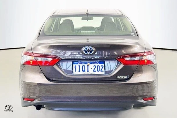2023 Toyota Camry Hybrid Ascent image 7