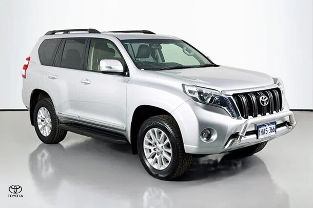 2017 Toyota Prado GXL image 1