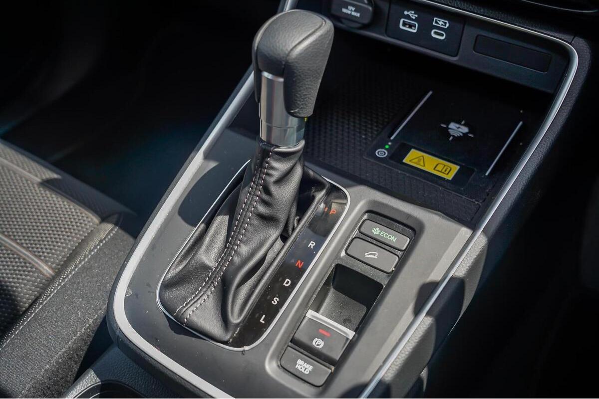 2024 Honda CR-V VTi X7 Auto FWD MY24 image 16