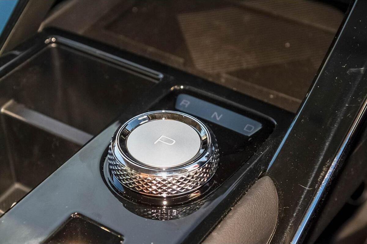 2025 GWM Haval H6 Lux Hybrid Auto image 15