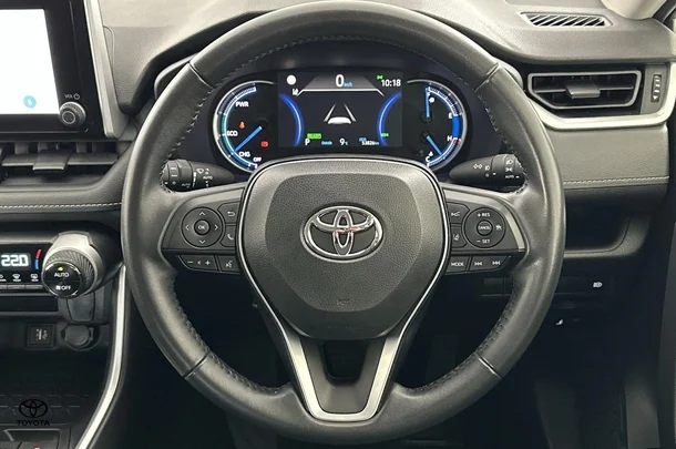 2023 Toyota Rav4 Hybrid GX-2WD image 17