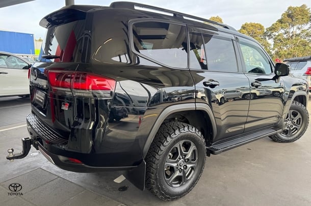 2023 Toyota Landcruiser GR-S image 2