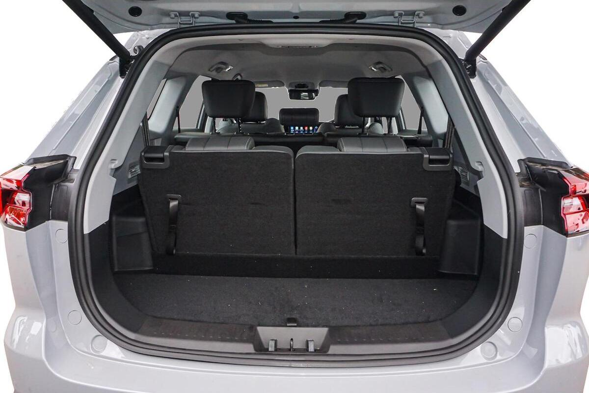 2025 Chery Tiggo 8 Pro Max Elite Auto MY24 image 9