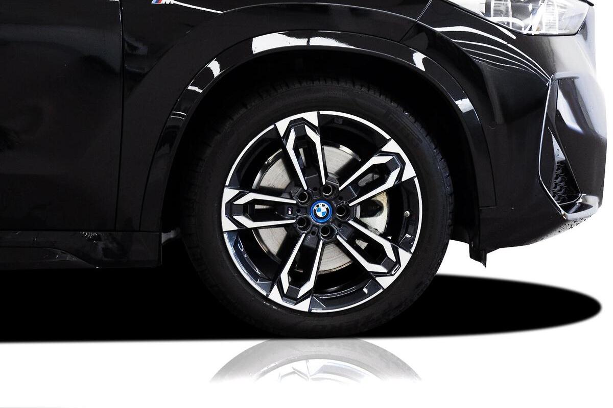 2024 BMW iX1 xDrive30 M Sport U11 Auto AWD image 7