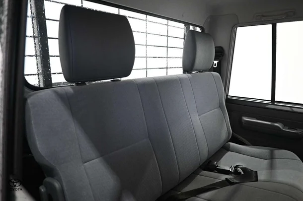 2025 Toyota LC Military GXL image 13