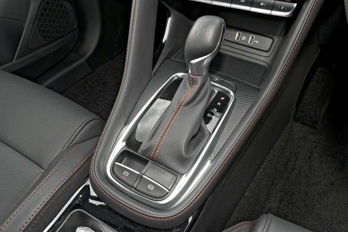 2024 MG ZST Vibe Auto MY24 image 16