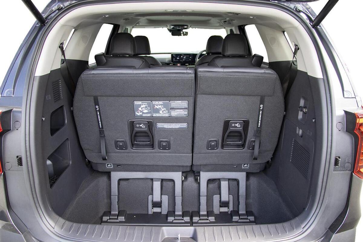 2024 Kia Carnival GT-Line HEV Auto MY25 image 10