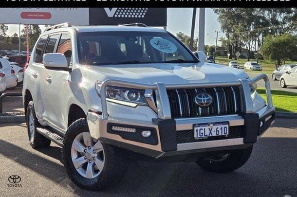 2017 Toyota Prado GXL image 1