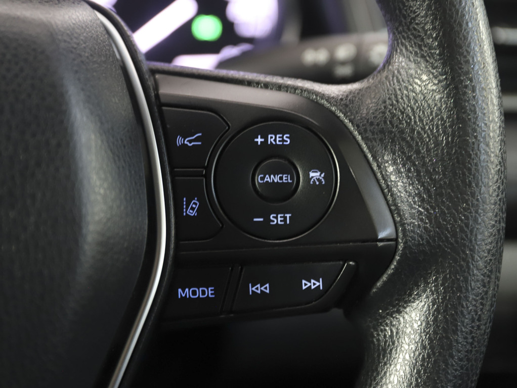 2022 Toyota Camry Hybrid Ascent image 11