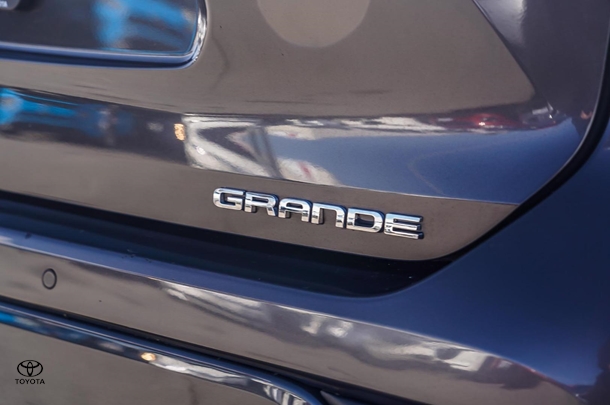 2021 Toyota Kluger Grande image 16