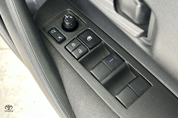 2022 Toyota Corolla Ascent Sport image 12