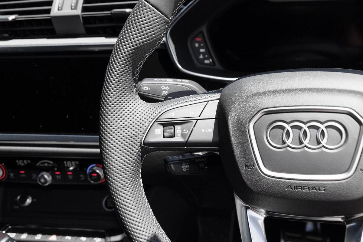 2025 Audi Q3 40 TFSI S Line Auto quattro MY25 image 15