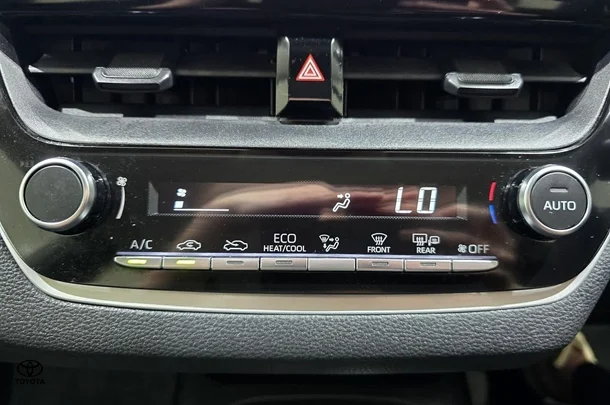 2024 Toyota COROLLA SEDAN HYBRID Ascent Sport image 22