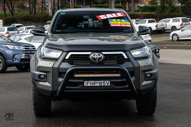 2024 Toyota HILUX Rogue image 4