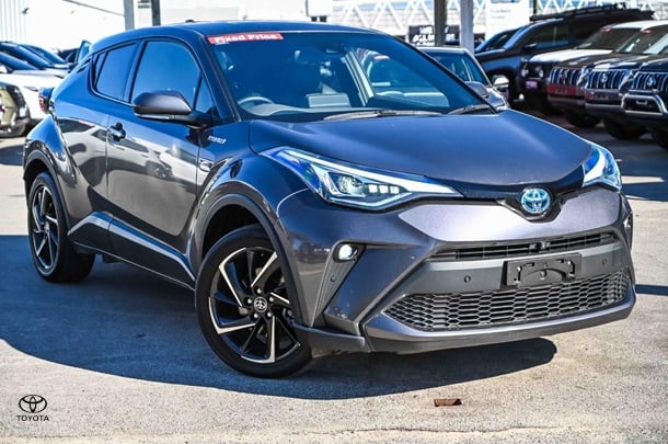 2023 Toyota C-HR Hybrid Koba 2WD image 1