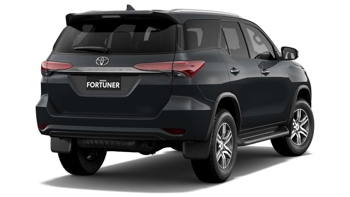 2024 Toyota Fortuner GXL Automatic Premium Interior image 3