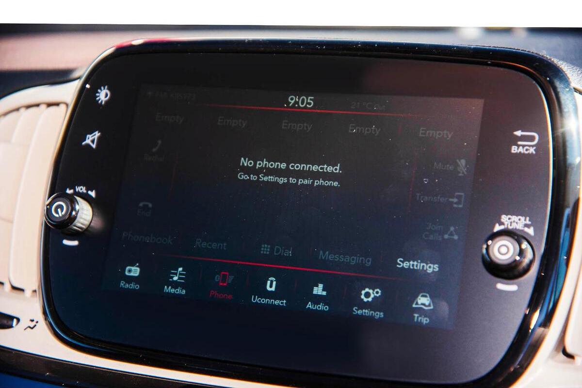 2024 Fiat 500 Dolcevita Auto MY23 image 13