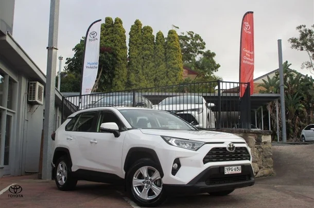2019 Toyota RAV4 GX-2WD image 1