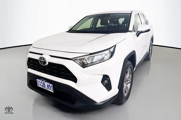 2022 Toyota RAV4 GX 2WD image 4