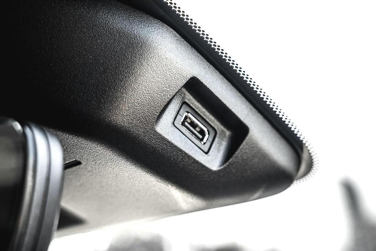 2024 GWM Haval Jolion Lux Auto image 21