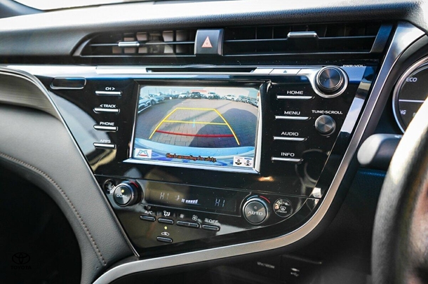 2019 Toyota Camry Hybrid Ascent image 22