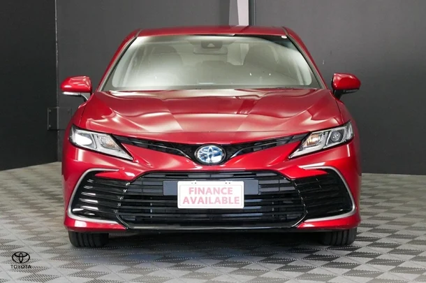 2023 Toyota Camry Hybrid Ascent image 2